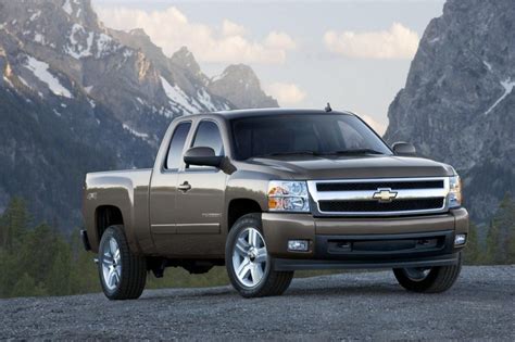2007 Chevrolet Silverado | Top Speed