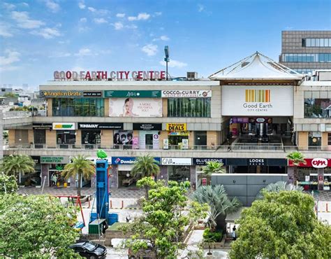 Commercial Retail Space for Lease & Rent | Retail Properties by Good ...