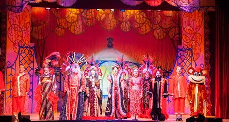 Aladdin Pantomime Finale 2018 的图像结果