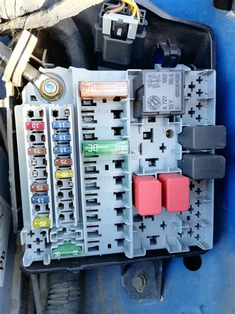 [Solved] Fiat Panda 2004 - Installation of the cigarette lighter, from ...