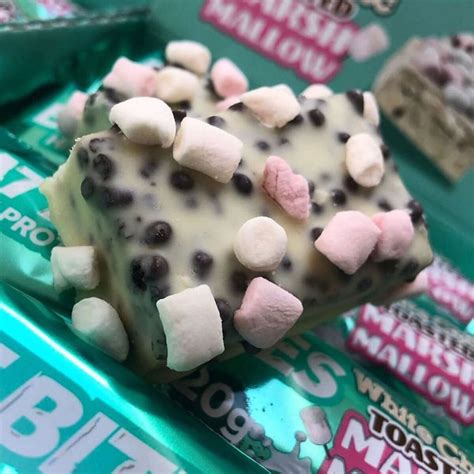 Battle Bites White Chocolate Toasted Marshmallow Protein Bar, 12 x 62g ...