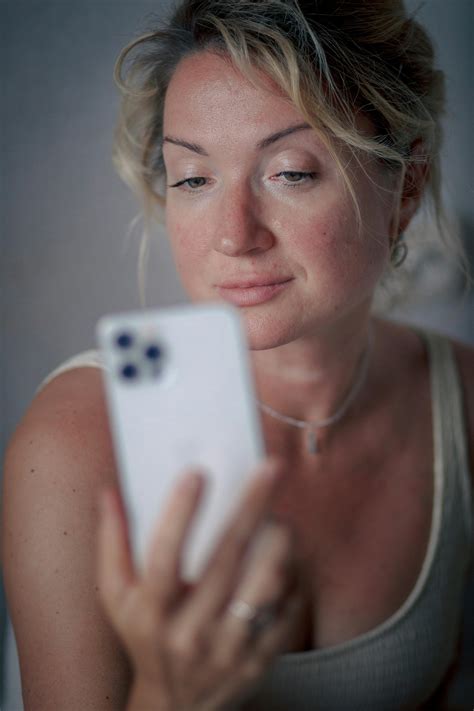 Female+Nudes+Selfies Photos, Download The BEST Free Female+Nudes+Selfies Stock Photos & HD Images