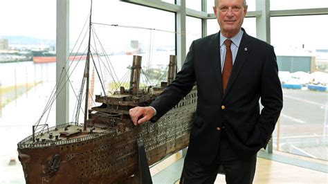 Explorer who discovered Titanic wants to learn Amelia Earhart's fate ...