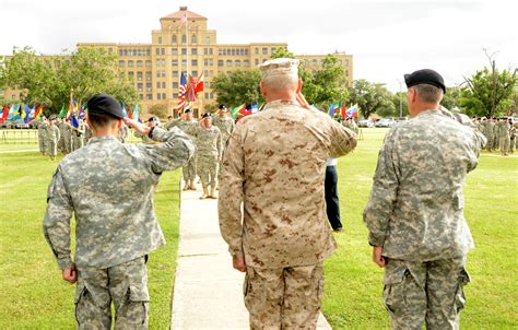 Army South welcomes former SOUTHCOM chief of staff as new commanding ...