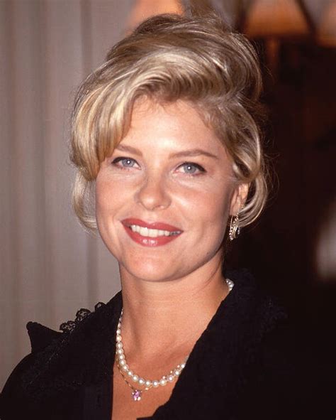 Kate Vernon Cigar 的图像结果