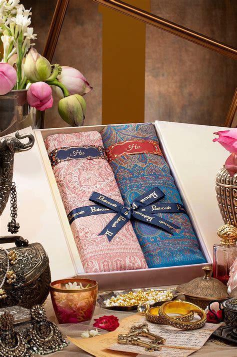 Pashtush His And Her Set Of Jamawar Stole And Shawl With Premium Gift ...