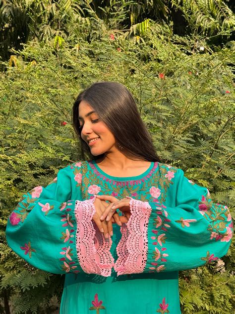 House Of Kari(Chikankari Clothing) - Asmeet in Falak Kashmiri Long ...