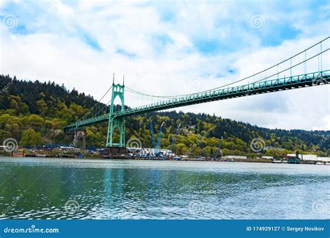 Willamette River and St. Johns Bridge in Portland Stock Image - Image ...