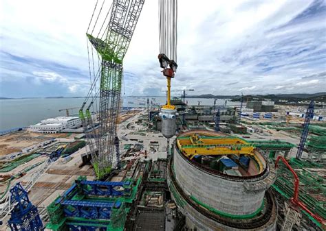 华龙一号漳州核电2号机组压力容器吊装就位-中国通用机械工业协会