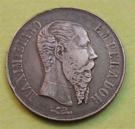 Imperial standard of the Second Mexican Empire : r/rightistvexillology