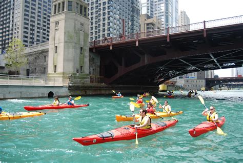 About Us - Kayak Chicago