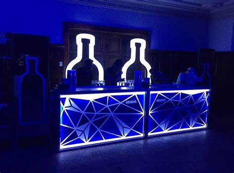 Deep Blue Company SAC: Customer Reviews, Stands and Services