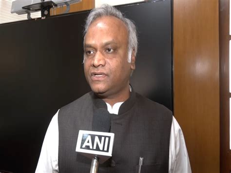 "Exaggerated image, campaign fell flat": Priyank Kharge hits out at RSS ...