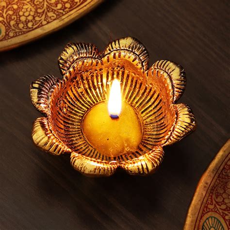 Open Flower Shape Aluminium Golden Diwali Diya For Mandir Decoration