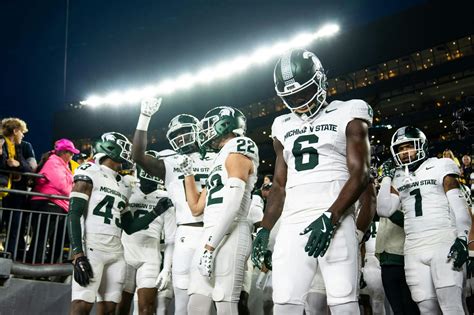 MSU football gears up for undefeated Hoosiers - The State News