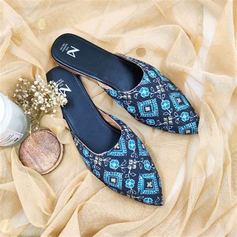 Harley Arya Night – The Madras Trunk