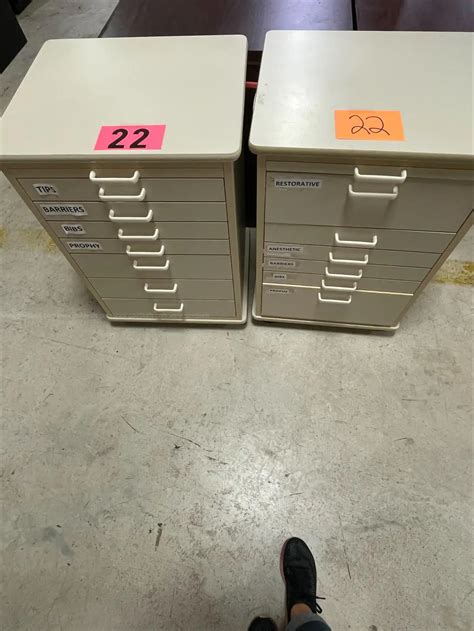 Misc. Wooden rolling carts | AllSurplus