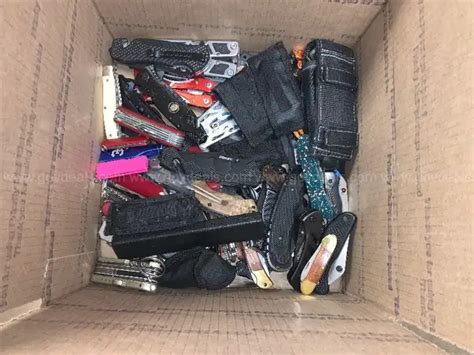 Misc. box of knives (31lbs) TSA Medical Lake (ID #22293) (AtMedLk ...