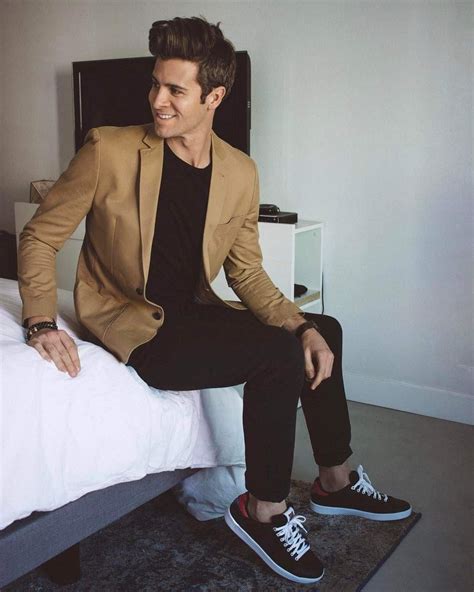 How to Wear A Casual Blazer & T-shirt – 3 Looks You, Will Love ...