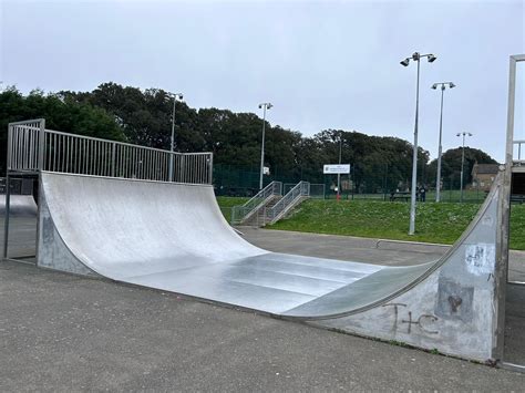 DECISION TO REPLACE 2-DECADE OLD SKATEPARK IN EAST COWES A 'NO BRAINER ...