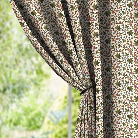 KASHMIRI LEAF PRINTED BLACKOUT CURTAIN