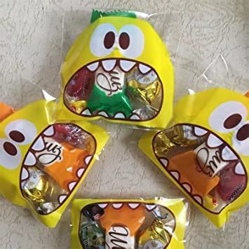 Chocozone Pack of 100 Self Adhesive Guddy Bags Party Favor Bags Cookie ...