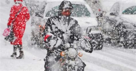 Bike Riding in Winters: सर्दियों में बाइक राइड के दौरान रखें इन बातों ...