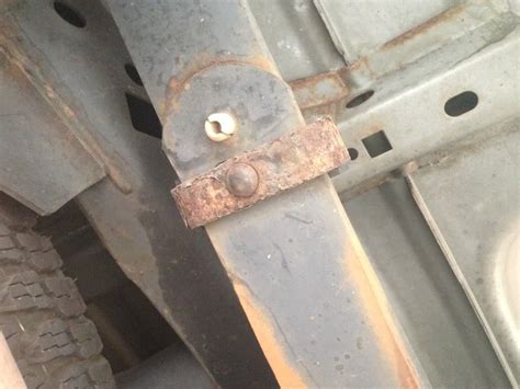 2006 F150 Rocker Rust Problem 的图像结果
