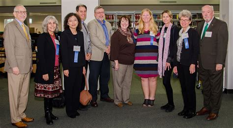 Reimagining outreach to faculty: A tale of two Florida academic ...