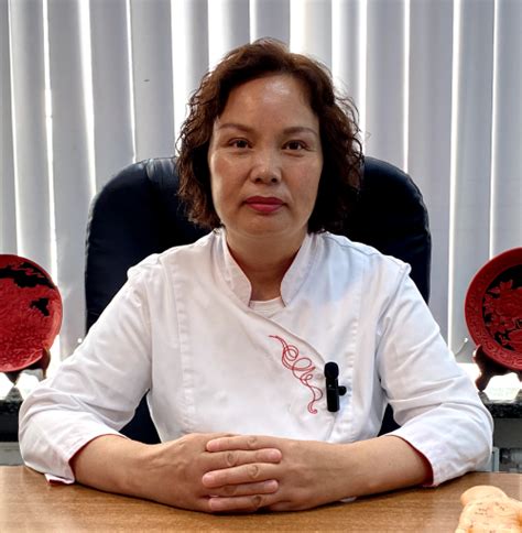 Клиника «Жёлтый Император» Ли Линся