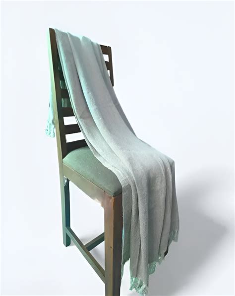 Buy Sosie Beautiful Cream Throw & Blanket - Angie Homes – ANGIE HOMES