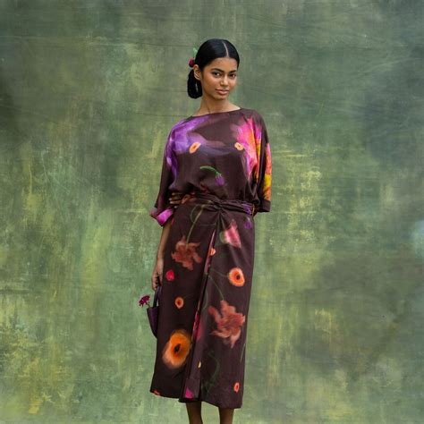 Buy Hazel Printed Set Online - Ciceroni