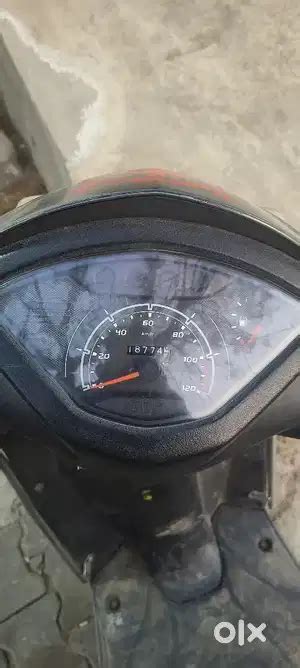 Scooty okay engine Hai tyre self kagaj sabki okay Naam nahin Ho.bhai40 ...