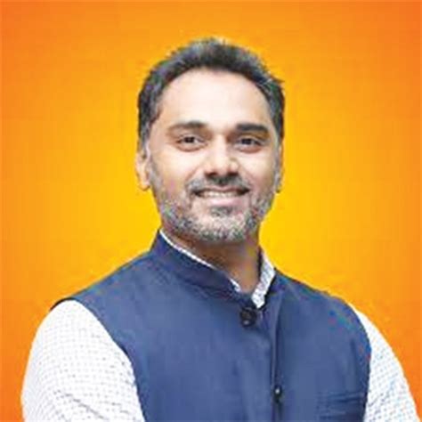 रत्नागिरीचे पालकमंत्रीपद उदय सामंत यांना मिळावे - मंत्री योगेश कदम ...