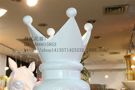 专业生产国际象棋玻璃钢雕塑 现货定制大型国际象棋园林树脂摆件-阿里巴巴