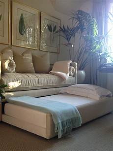Best Guest Bed For Small Space by Essentials For A Great Guest Room Small Guest Rooms Best Guest Bed For Small Space