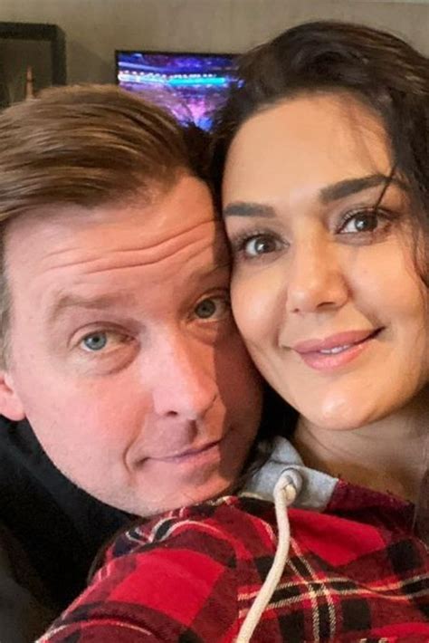 Preity Zinta’s Bio, Age, Relationships, Latest Buzz, Photos & Videos