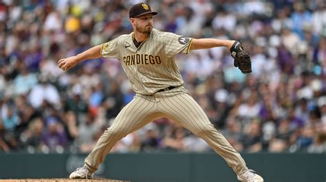 Padres put RHP Drew Carlton on IL, activate LHP Tom Cosgrove - ESPN