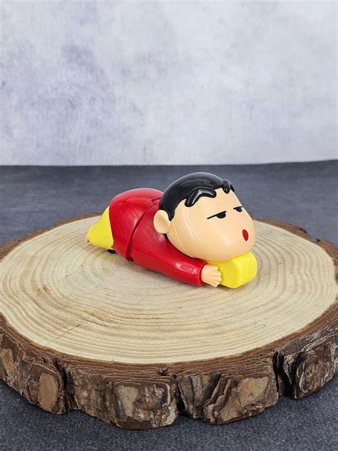 Crayon Shinchan Movable Crawling Mechanical Toy Figure With Box | Red
