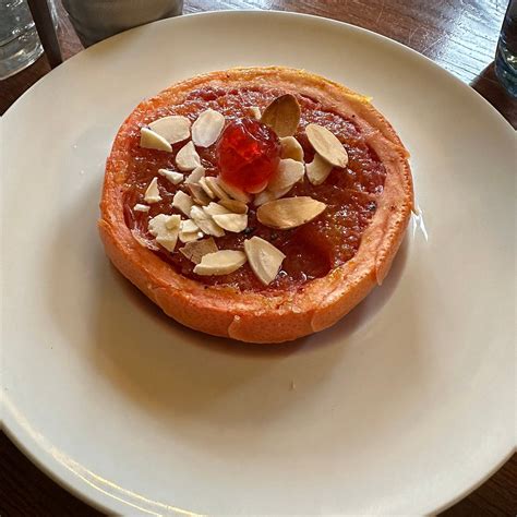 THE WINDMILL (Hollingbourne) - Inn Reviews, Photos, Rate Comparison ...