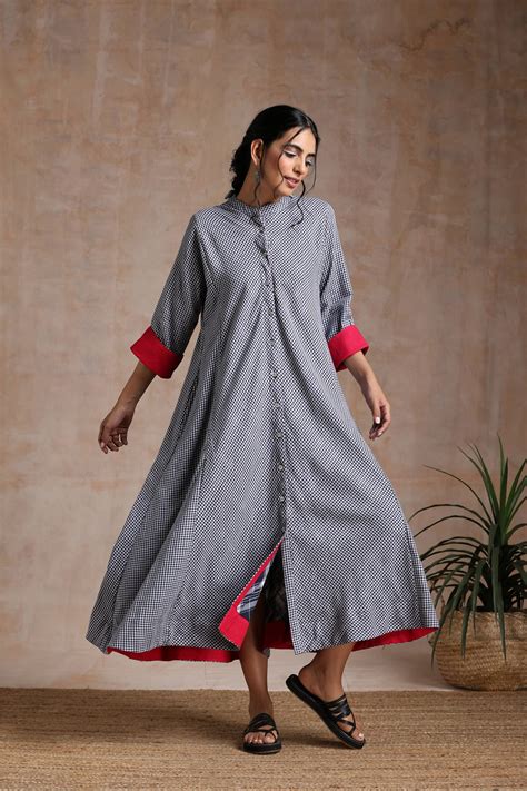 JHUMRO DRESS – Vasstram