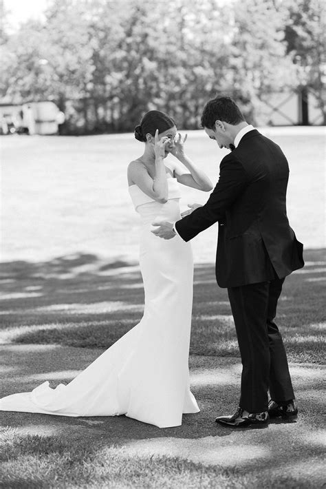 A Classic Cincinnati Wedding at Hyde Park Country Club ...
