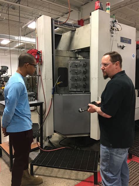 Machine Tool Technology Program 的图像结果