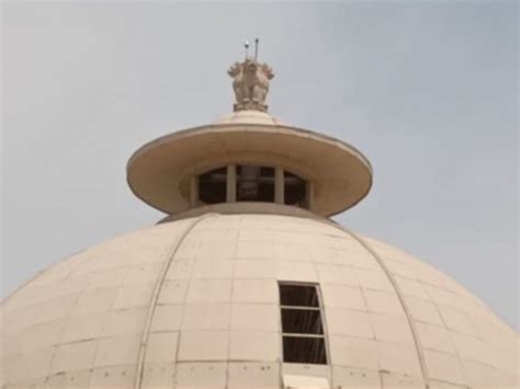 The dome of the Legislative Assembly was also damaged by the strong ...