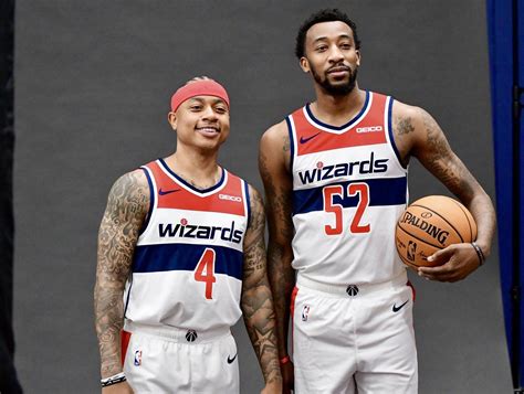 Size Doesn't Matter: Meet The 10 Shortest NBA Players - Casino.org Blog