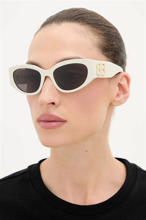 Balenciaga okulary przeciwsłoneczne damskie kolor beżowy BB0324SK ...