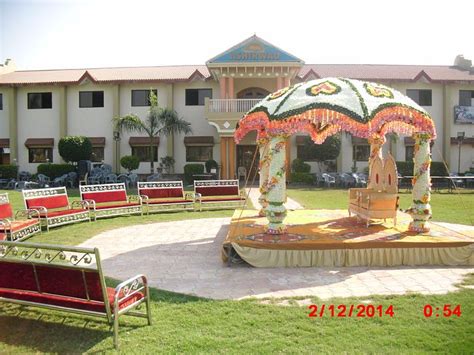 ASHIRWAD CLUB RESORT (Jamnagar, Gujarat) - Resort Reviews & Photos ...