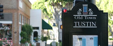 Library | Tustin, CA