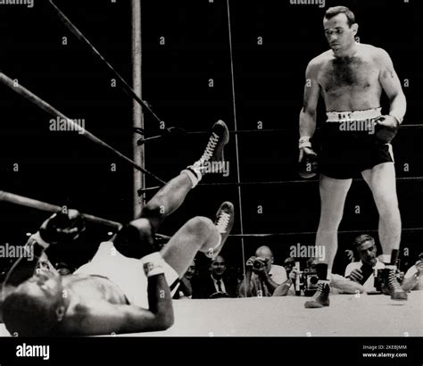 Boxing 1959, Ingemar Johansson knocks out Floyd Patterson in the third ...