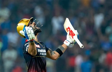 Twitter reacts to Virat Kohli venting out on his bat after being given ...